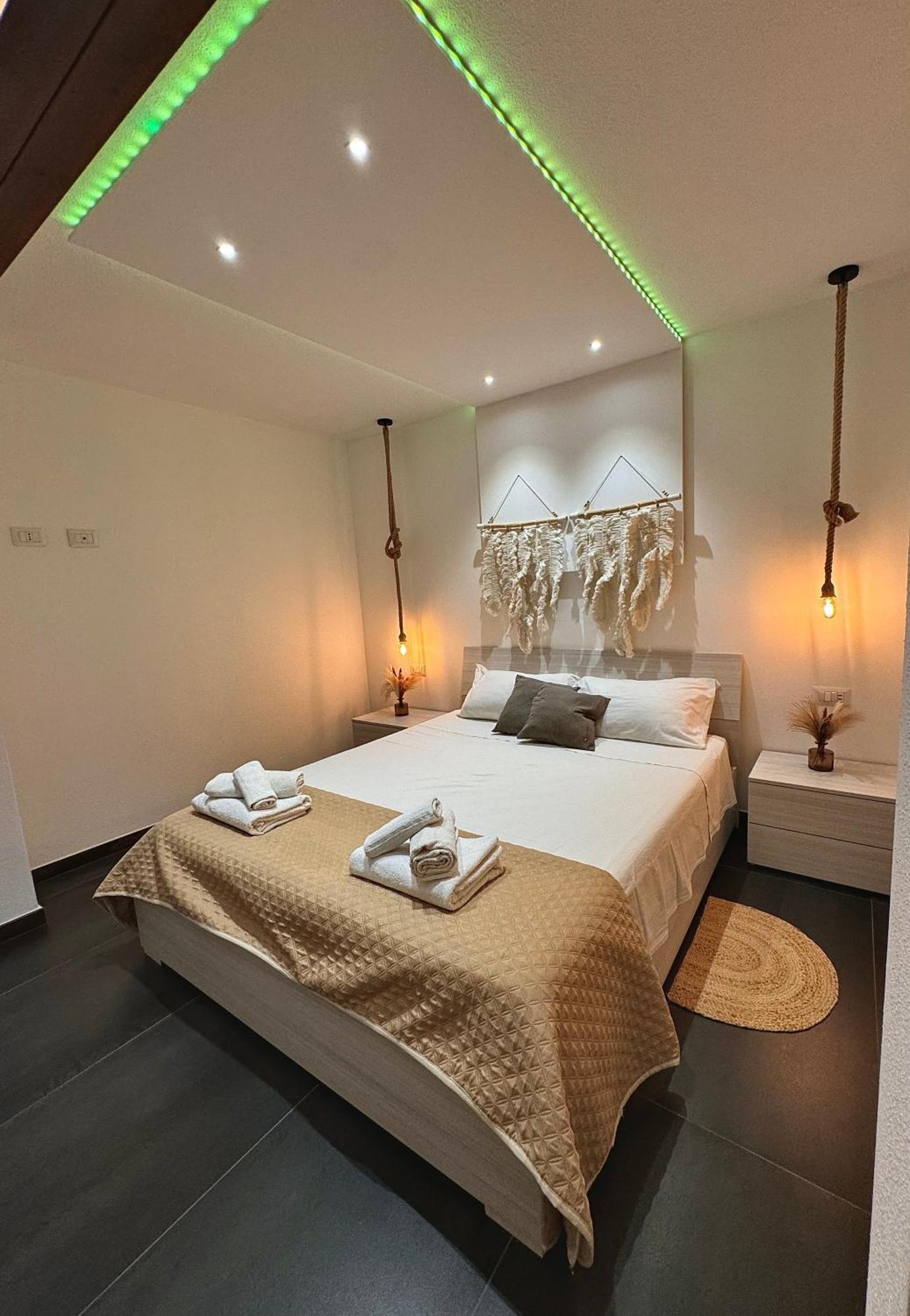 Bellavista Luxury Apartments La Caletta Exterior foto